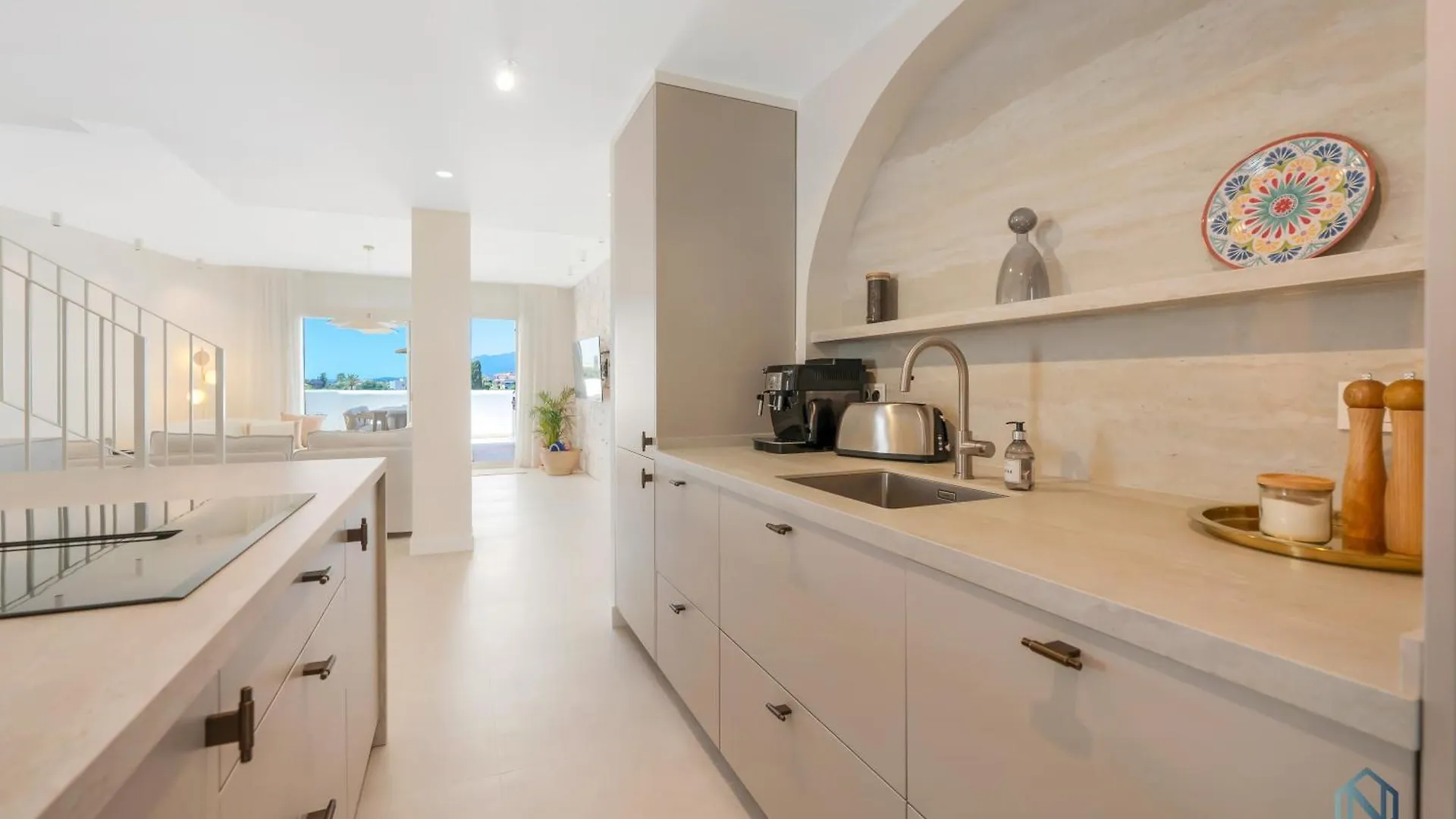 Extravagant Newly Renovated Penthouse With Sea Views Apartment Marbella