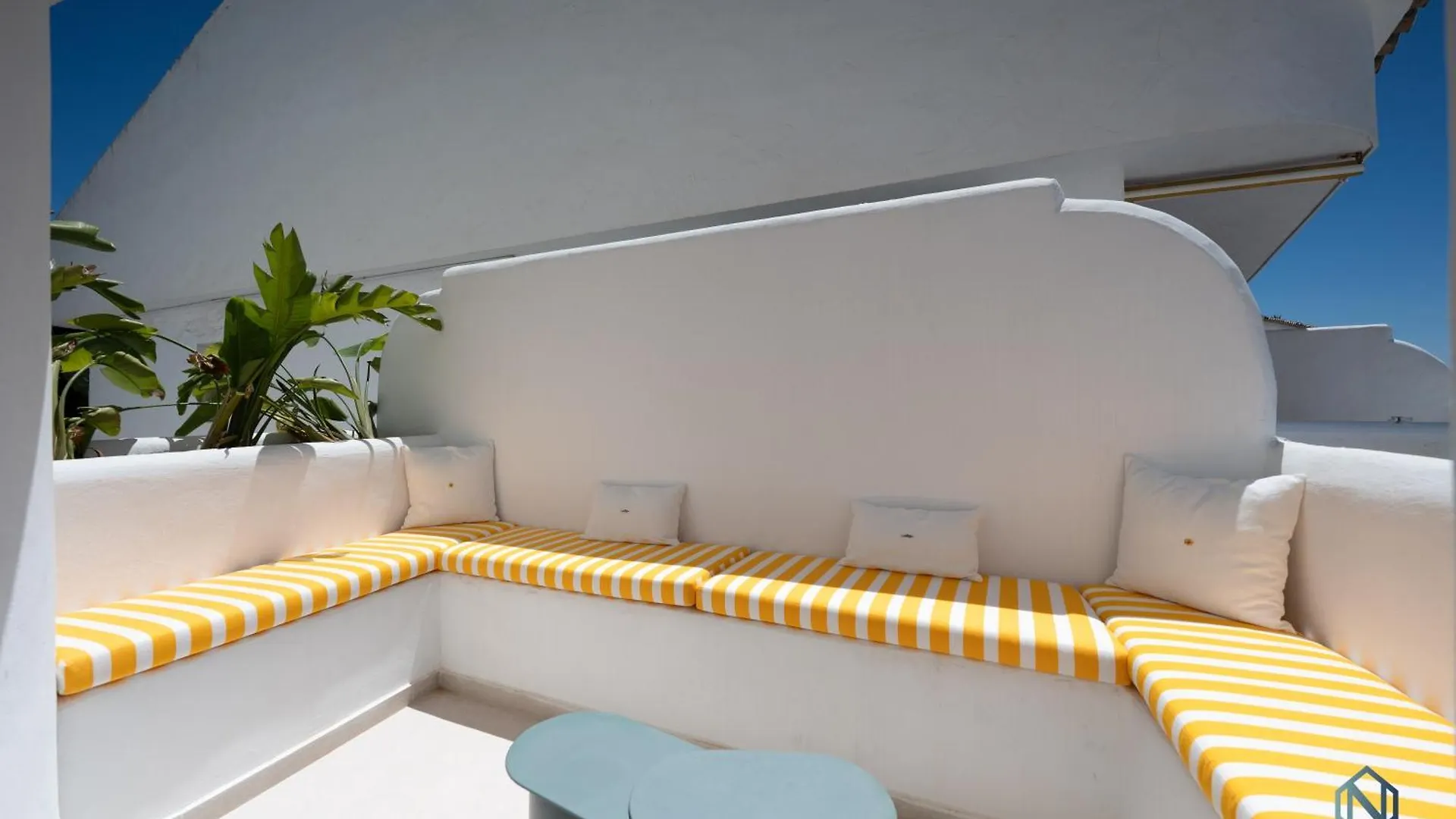 Extravagant Newly Renovated Penthouse With Sea Views Apartment Marbella 0*,  Spain