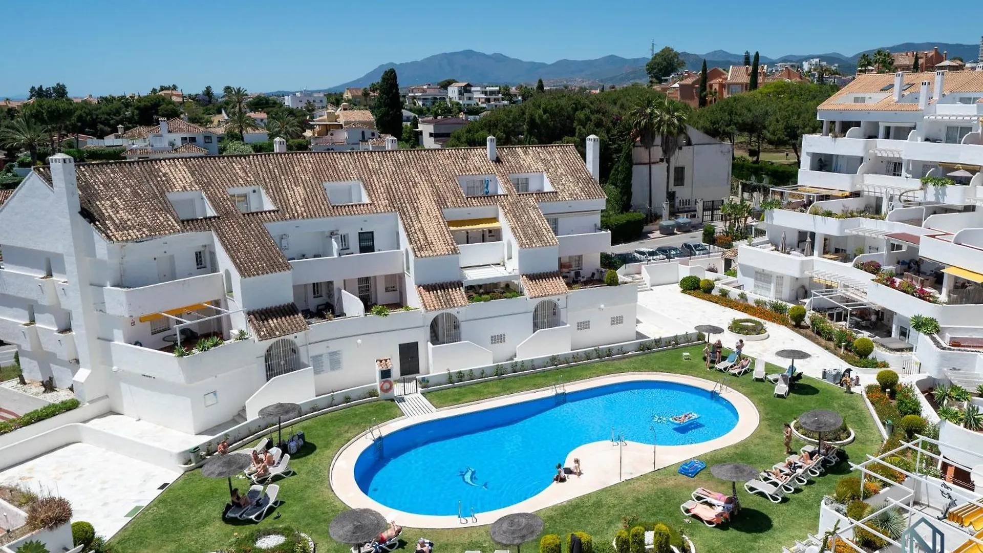 Extravagant Newly Renovated Penthouse With Sea Views Apartment Marbella