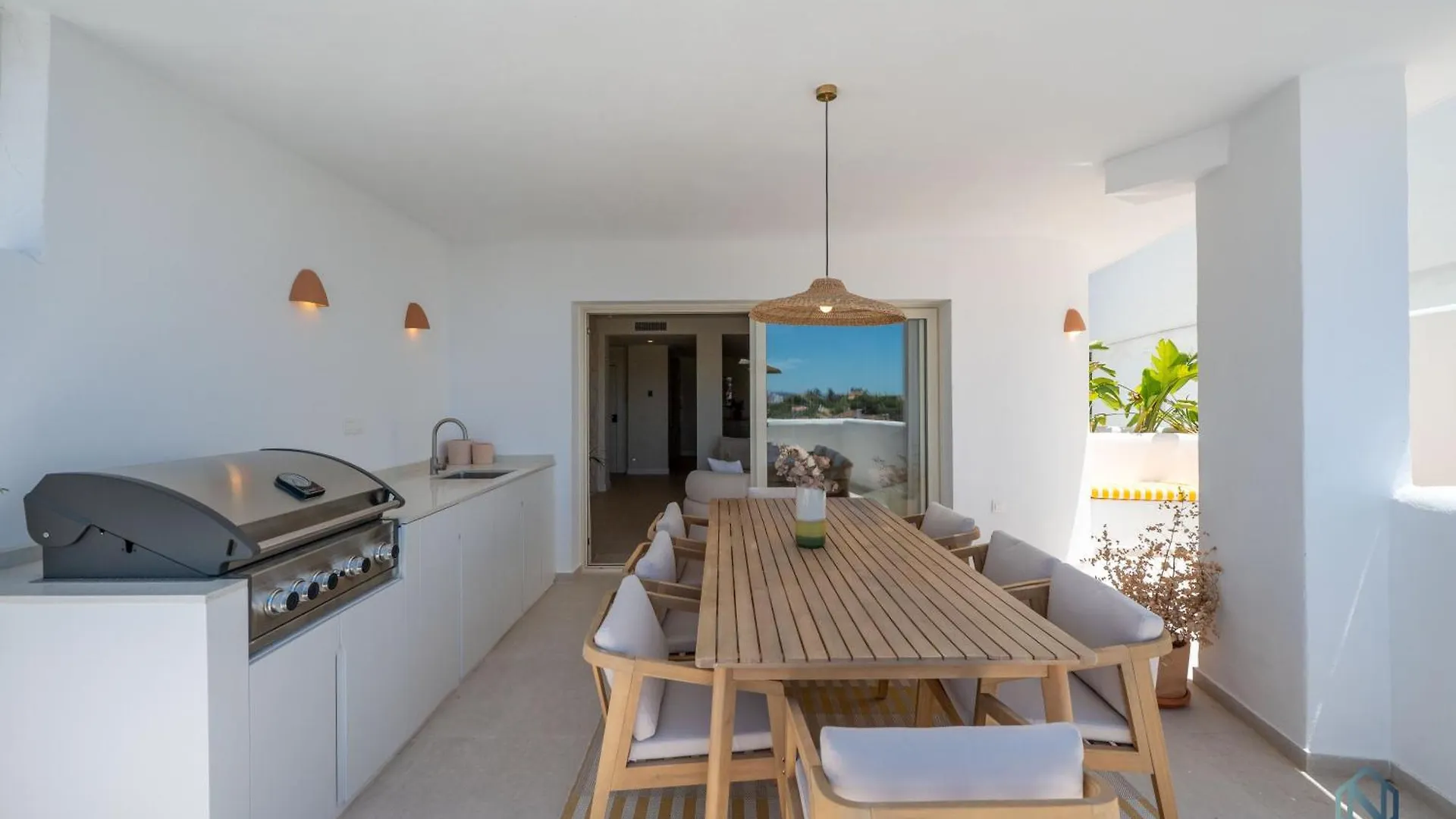 Extravagant Newly Renovated Penthouse With Sea Views Apartment Marbella